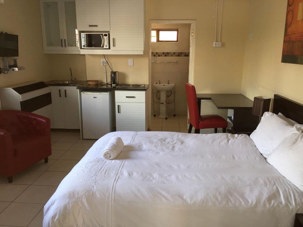 Logos Guest House Pietermaritzburg Chambre photo