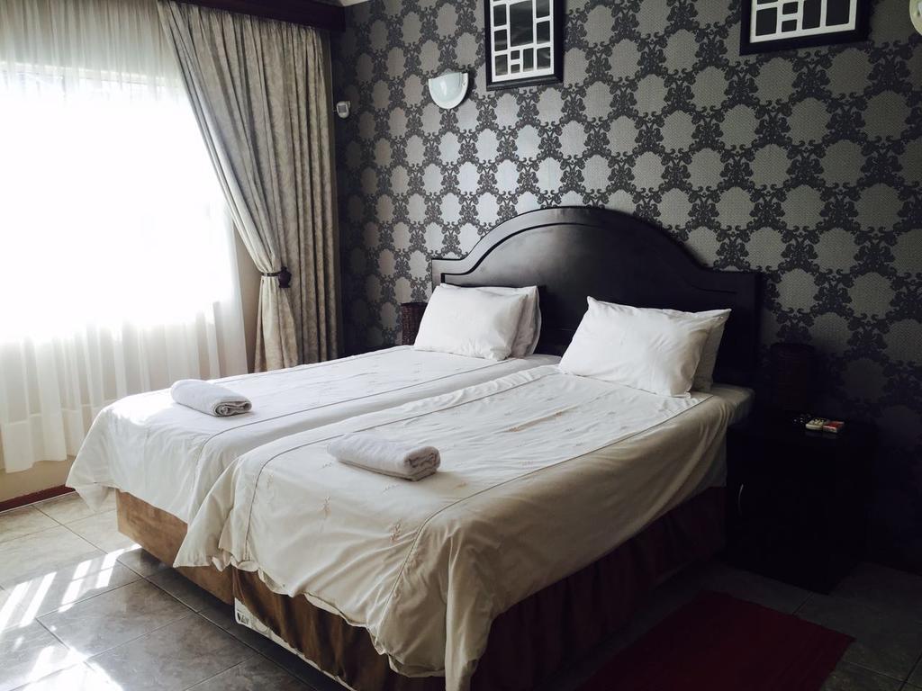 Logos Guest House Pietermaritzburg Extérieur photo